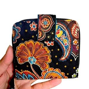 Vera Bradley Kensington Boho Paisley Retired Print Quilted Snap Wallet